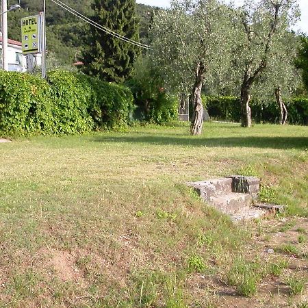 Hotel San Faustino Torri Del Benaco Dış mekan fotoğraf