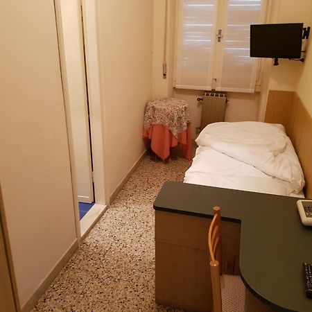 Hotel San Faustino Torri Del Benaco Dış mekan fotoğraf