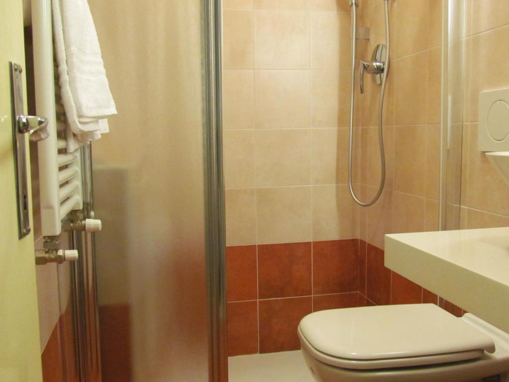 Hotel San Faustino Torri Del Benaco Oda fotoğraf